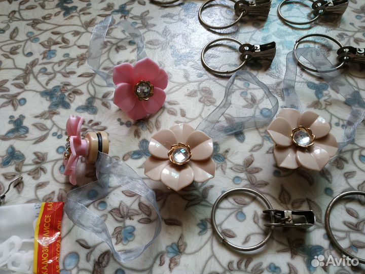 Аксессуары для карнизов и штор