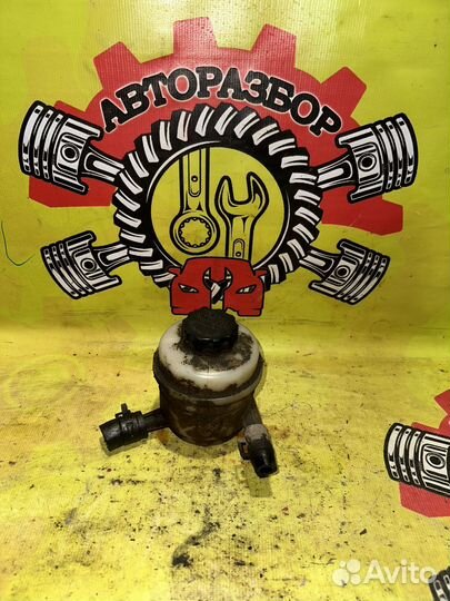 Бачок гур Kia Spectra