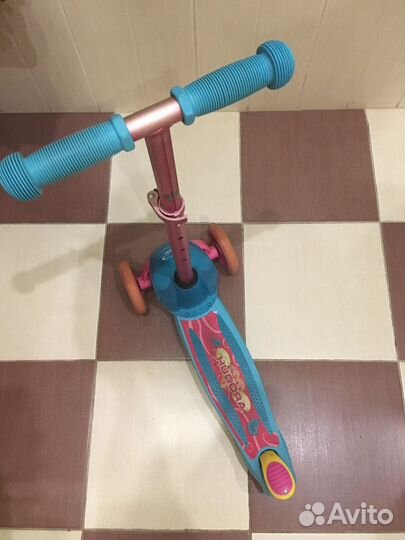 Самокат детский бу, на возраст до 5 лет