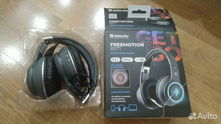 Наушники беспроводные большие Defender FreeMotion