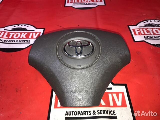 Подушка безопасности водителя Toyota Ipsum ACM21