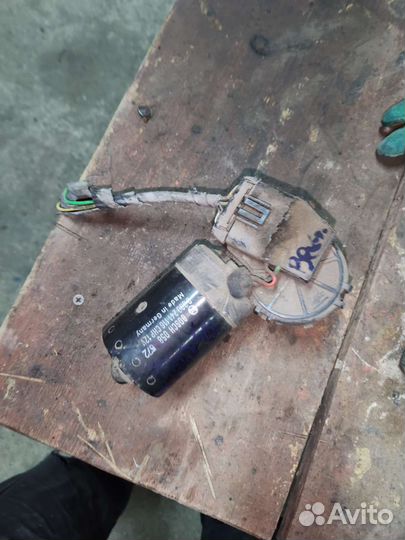 Моторчик дворников на опель вектра 96г