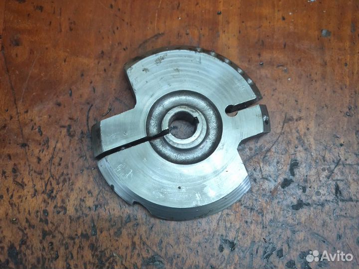 Маховик на Иж юпитер