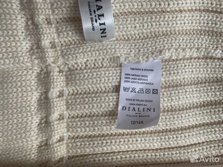 Комплект шапка и снуд, Италия