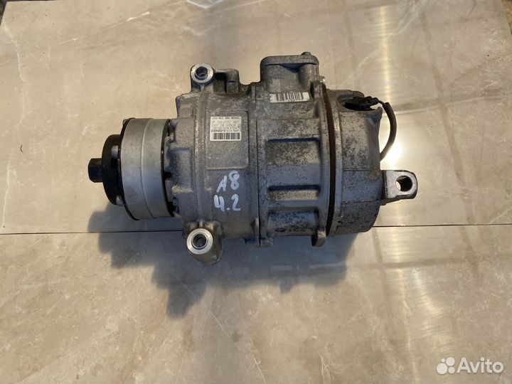 Компрессор кондиционера Audi A8 D3