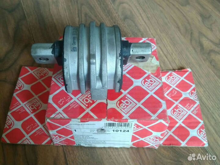 Опора АКПП с208,е210