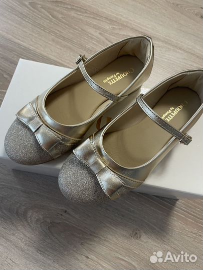 Туфельки для девочки 33