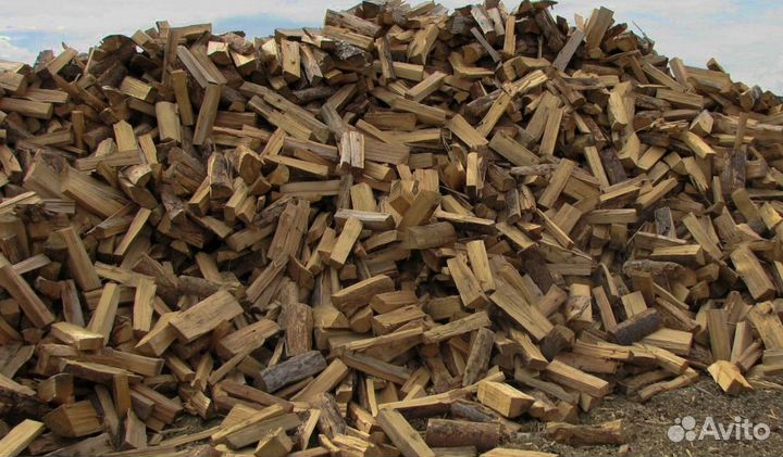 Дрова в дровник