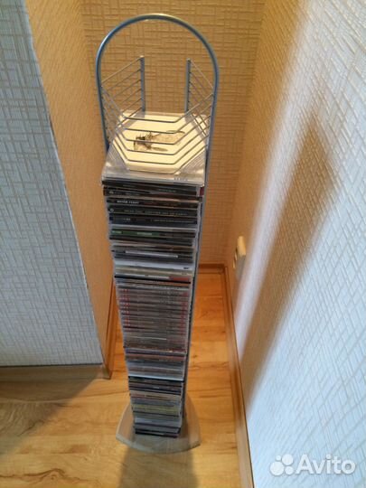 Подставка для дисков