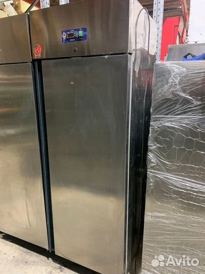 Морозильный шкаф