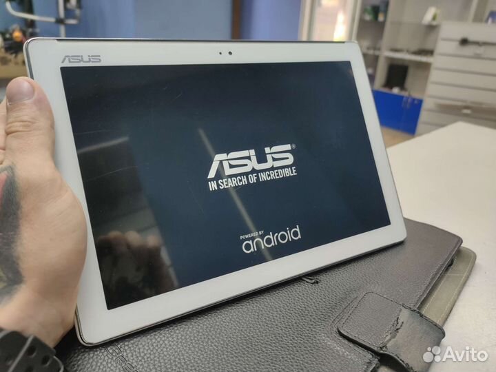 Планшет Asus ZenPad 10 P021
