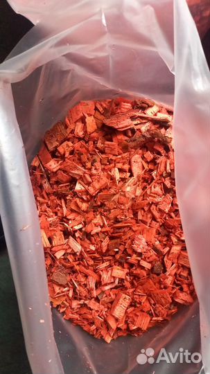 Щепа крашенная декоративная