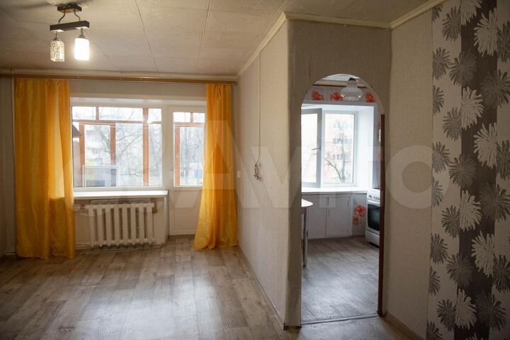1-к. квартира, 32 м², 4/5 эт.
