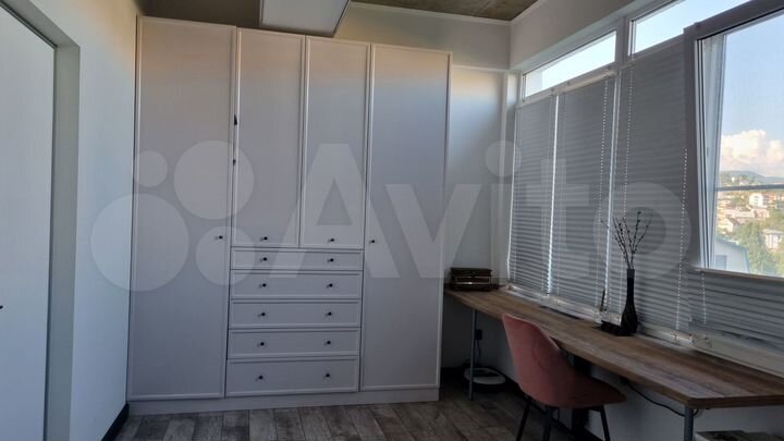 1-к. квартира, 46 м², 1/6 эт.