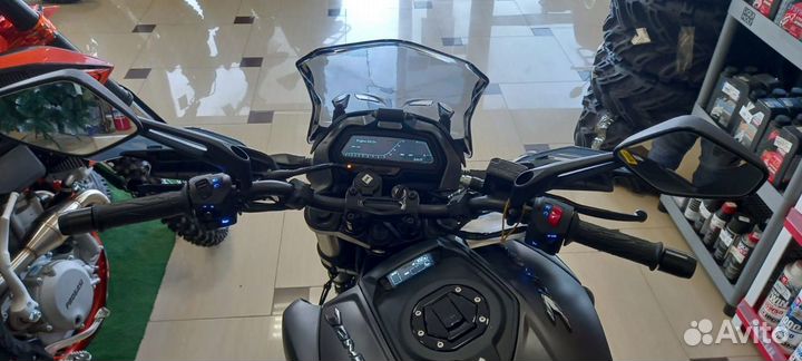 Мотоцикл Bajaj Dominar 400 UG Touring