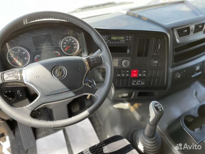 Shacman (Shaanxi) SX32586T384, 2023