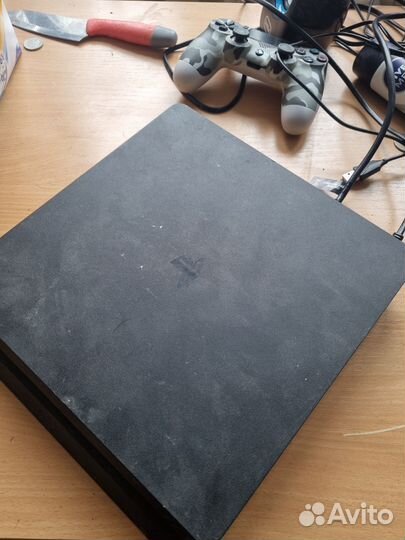 Игровая приставка ps4 slim 500 gb