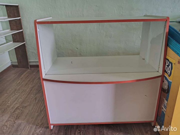 Торговое оборудование для магазина бу