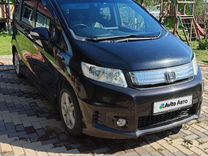 Honda Freed 1.5 CVT, 2011, 145 000 км, с пробегом, цена 1 245 000 руб.