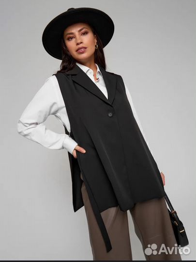 Жилет женский костюмный удлиненный