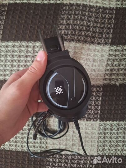 Проводные игровые наушники
