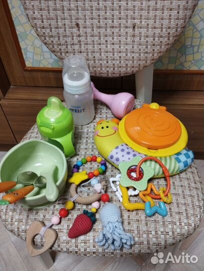 Поильник, тарелка, грызунки и др