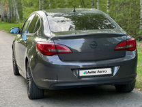 Opel Astra 1.6 AT, 2012, 210 000 км, с пробегом, цена 950 000 руб.