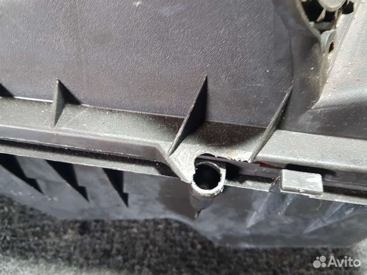 Корпус воздушного фильтра Skoda Octavia tour a4