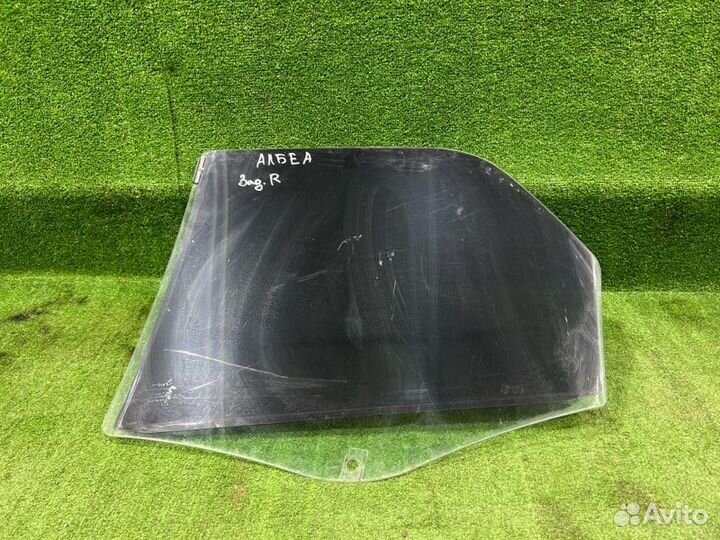 Стекло двери заднее правое Fiat Albea седан 1.4