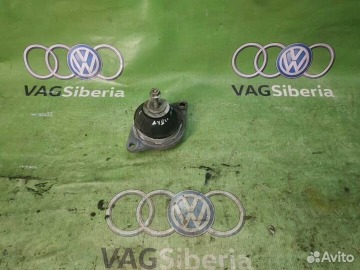 Подушка двигателя 443199379 audi-100