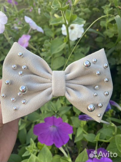 Бант на заколке