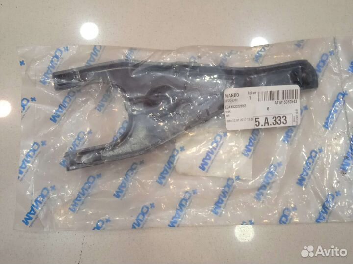 Вилка выключения сцепления mando EG4143022652