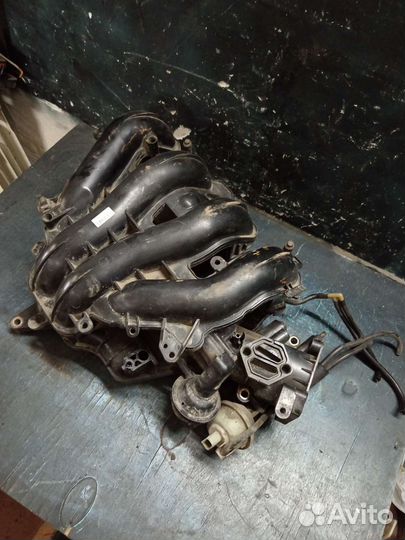 Впускной коллектор Mazda 6 GG 2.0
