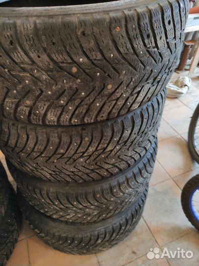 Nokian Tyres Hakkapeliitta 8 245/50 R18 100T