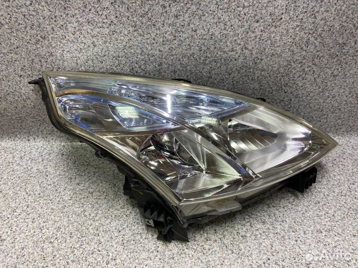 Фара правая Nissan Teana J32 2008