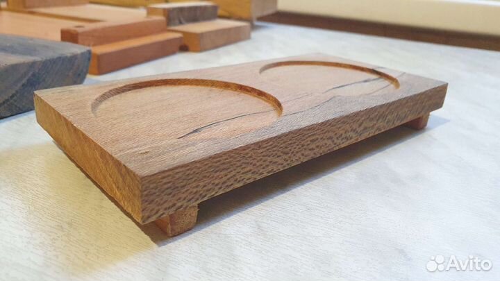 Деревянная подставка