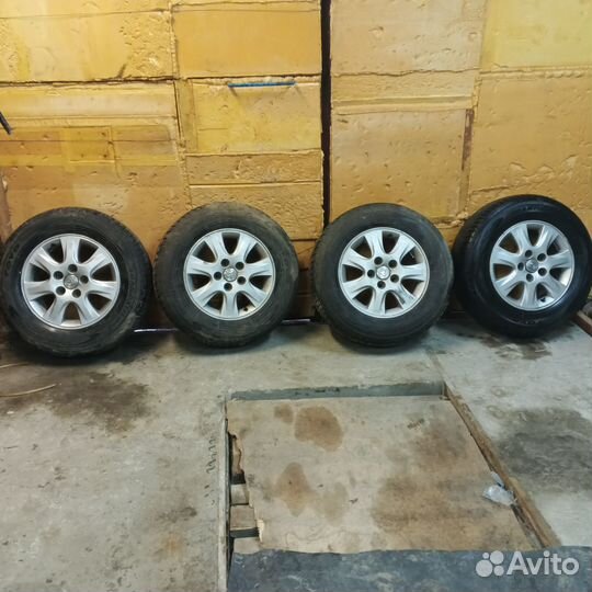 Toyo Tranpath MPZ 205/70 R15