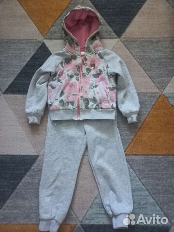 Спортивный костюм