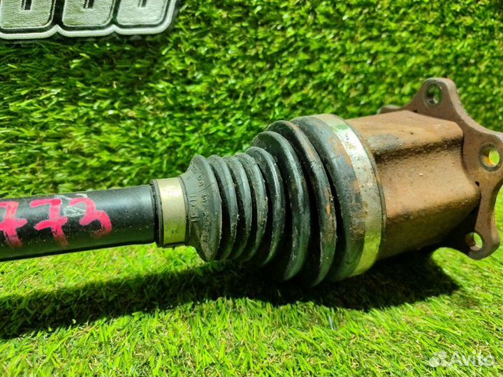 Привод передний левый Volkswagen Passat A32 cffb