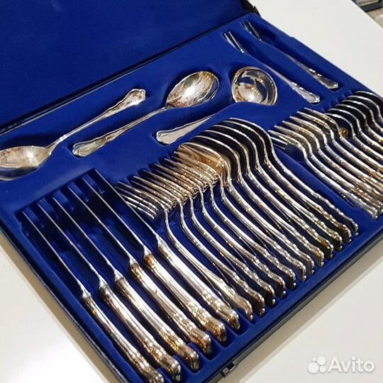 Набор столовых приборов
