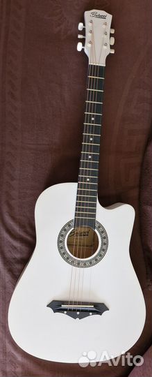 Классическая гитара шестиструнная