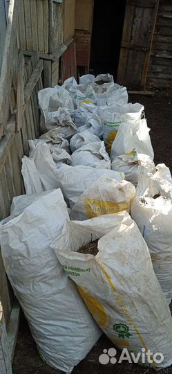 Навоз в мешках