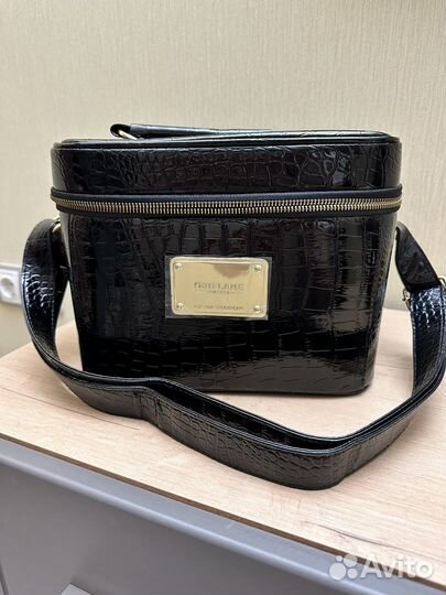 Косметичка (кейс) oriflame