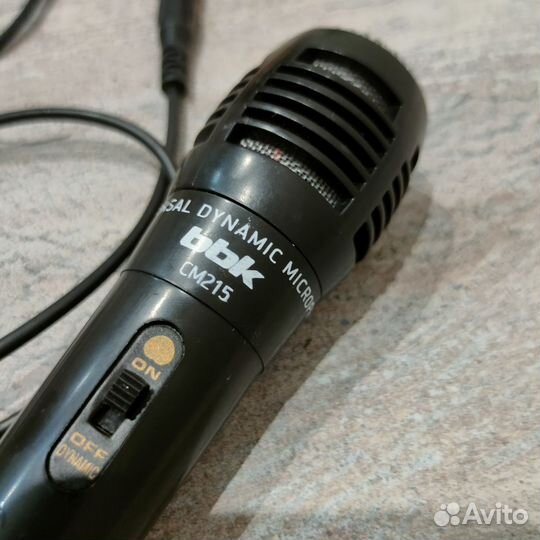 Динамический микрофон BBK CM215