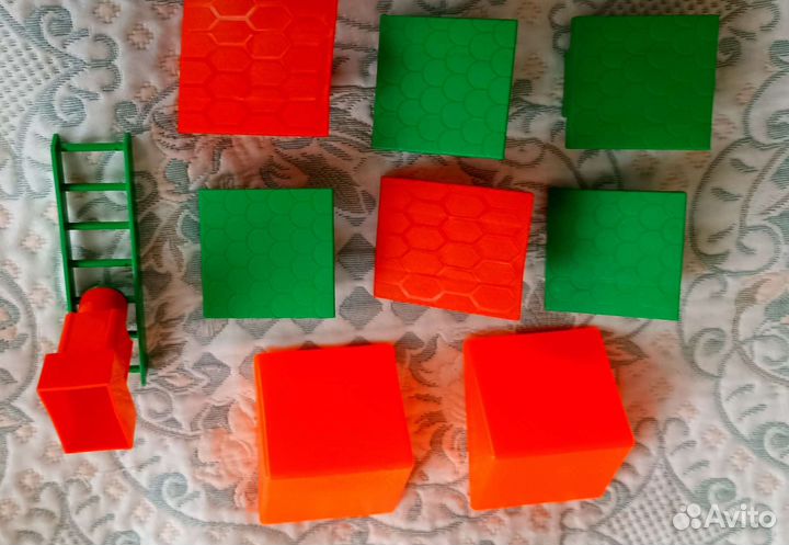 Конструктор пластиковый