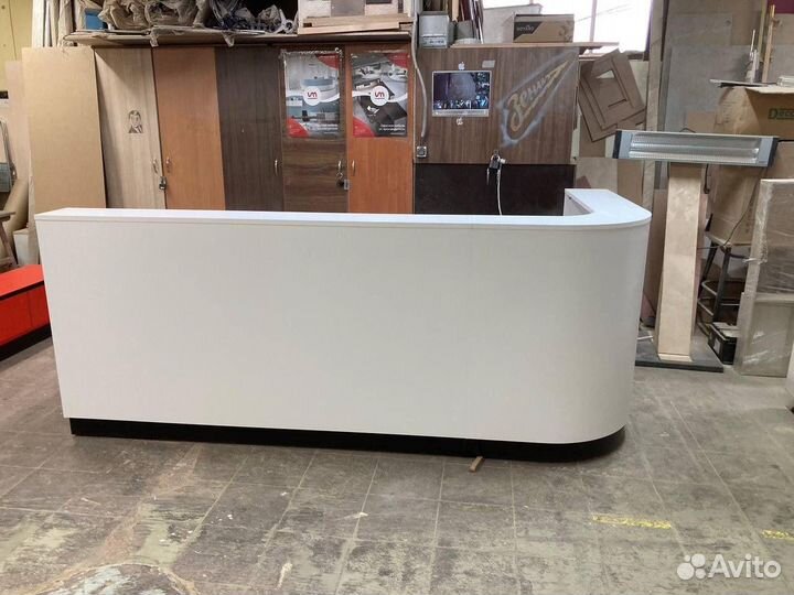 Стойка ресепшен на заказ №54