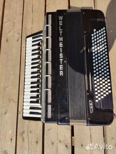 Готово-Выборный Аккордеон Weltmeister S5