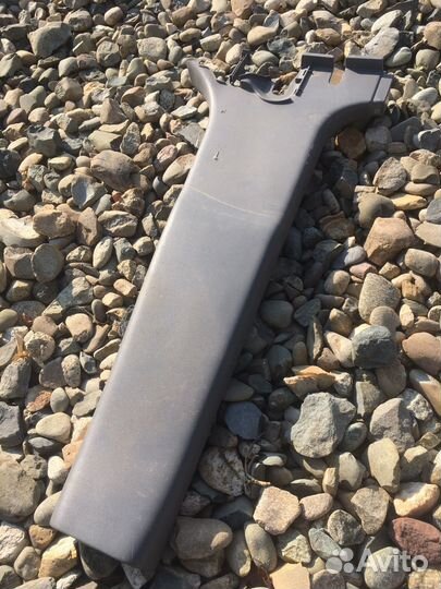 Toyota funcargo обшивка средней стойки