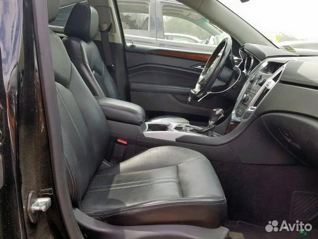 Разбор на запчасти Cadillac SRX
