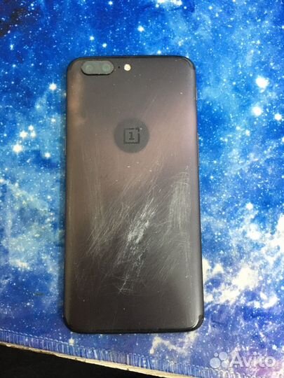 OnePlus 5, 6/64 ГБ